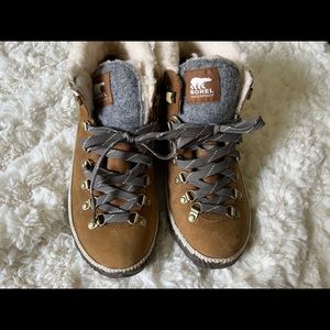 Sorel Out N About Plus Conquest Boot Size 8.5